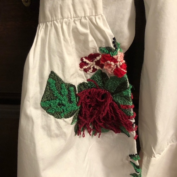 Zara White Floral Embroidered Blouse - Picture 3 of 6